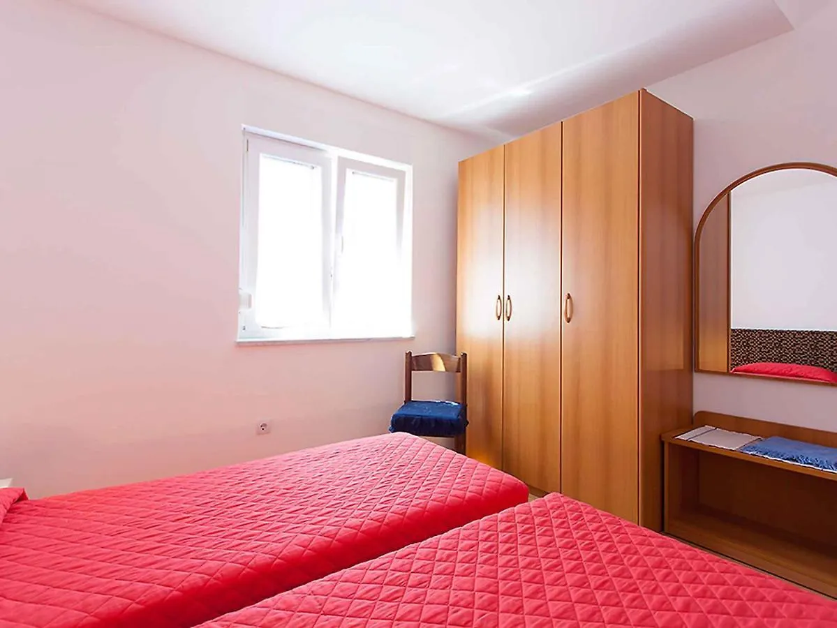 House And Apt In Porec - Istrien 42536 アパート