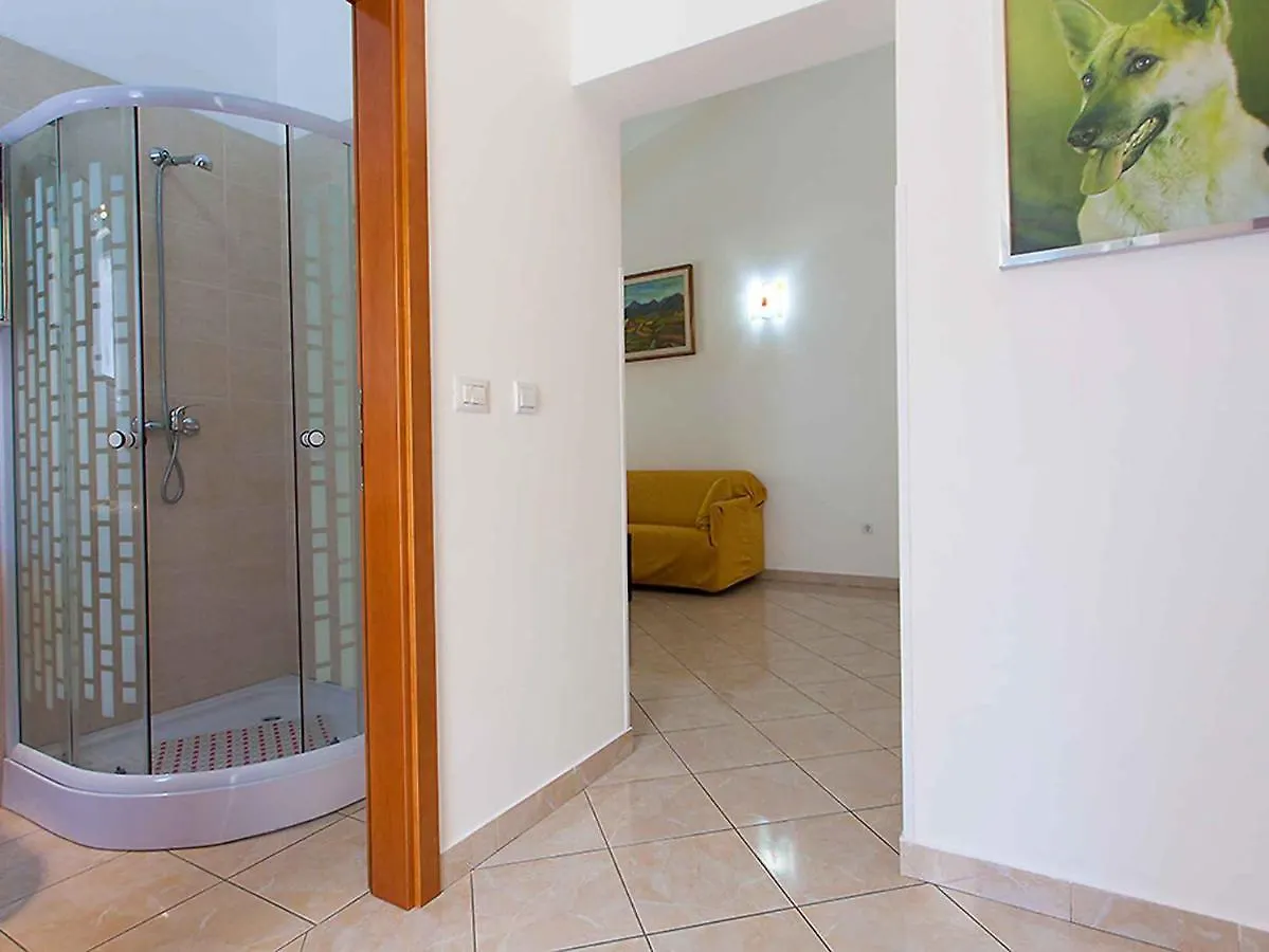 アパート House And Apt In Porec - Istrien 42536 クロアチア